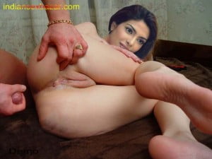 Priyanka Chopra XXX Nude Images Pussy Ass Fucking Pics प्रियंका चोपड़ा दंग करने वाली तस्वीरें अंतरंग सीन्स बॉलीवुड से चूत चुदाई ज्ञान तक लगातार सेक्स करके