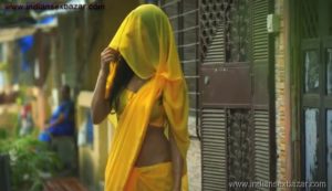 मोटे मोटे बोबे दिखा रही है भाभी पीली साड़ी में Hot women in yellow saree Nude showing Boobs and Pussy and Shagging Fake xxx photo (1)