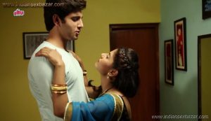 Indian Sexy and very Hot housewife bhabhi Hot masala pictures Real Life Hot Figures with Curves Sexy Desi Spicy Aunties and Bhabhis Beautiful Sexy Indian Housewife and Bhabhi Body Pictures (11)