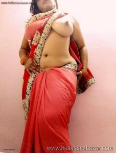 जवान कामुक भाभी की ब्लाउज और ब्रा में बड़ी चुची के नंगे फोटो XXX Images of indian bhabhi Randi bhabhi showing big boobs (8)
