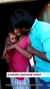 जवान माँ का बच्ची के सामने बलात्कार करते हुए Nude Images XXX pic Indian Full HD Porn (15)