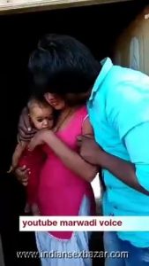 जवान माँ का बच्ची के सामने बलात्कार करते हुए Nude Images XXX pic Indian Full HD Porn (7)