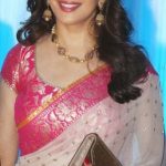 माधुरी दिक्षित चुदक्कड तसविरे माधुरी दिक्षित की सेक्सी चुत की फोटो Madhuri Dixit Nude Boobs niples sucking porn pics (24)