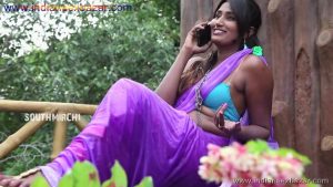धंधे वाली औरत के नंगे फोटो नंगी औरत के फोटो शानदार Xxx ब्रा में रंडी (2)