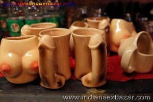बाप बेटी द्वारा खाने के साथ परोसा जाता है सेक्स Nude XXX Restorent (3)