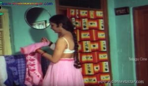 सेक्सी भाभी की चुदाई और ठुदाई की तस्वीरे सेक्सी भाभी जी की ठुदाई के फोटो (1)