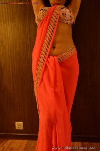 Indian Newly Married Girls Undressing On Honeymoon Nude Bra Panty Pic Indian XXX Photo (12)