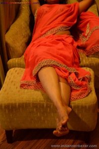 Indian Newly Married Girls Undressing On Honeymoon Nude Bra Panty Pic Indian XXX Photo (8)