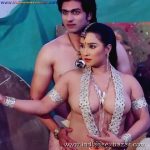 Newly Married Desi Dulhan Ki Nangi Pics indian bridal porn nude sandals photos (14)