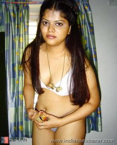Full HD Indian Porn Neha Nair amateur porn star private pics Indian Housewife XXX Porn (7)