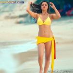 बॉलीवुड एक्ट्रेस इन बिकिनी Bollywood Actresses In Bikini HD Photos Indian Actress Hot Bikini Photo Collection Bikini Pic Download Girl In Bikini Photo (19)