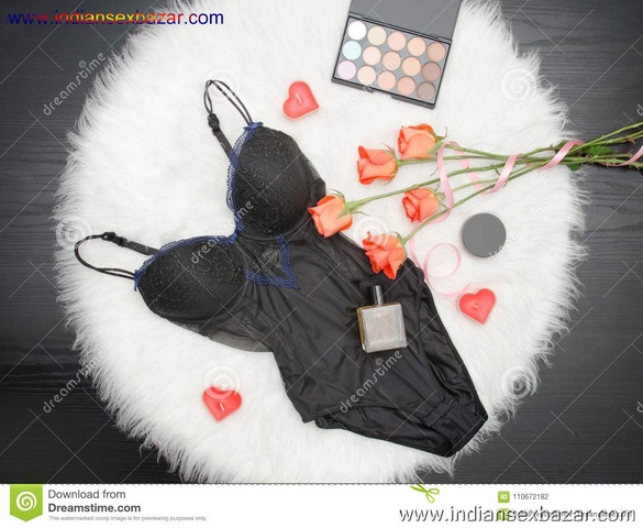 Black Body Orange Roses Lipstick Perfume Eye Shadow Fash Black Body Orange Roses Lipstick Perfume Eye Shadow Fashionable 110672182