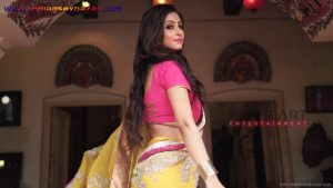 इंडियन रंडी साड़ी ब्लाउज में मोटे मोटे बोबे दीखते हुए Indian Randi In Yellow Saree Xxx (4)
