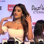 Indian Bollywood Sexy Actress Nidhi Agarwal Showing Big Boobs At Filmfare Glamour And Style Awards 2017 XXX Nude Porn Pic Download (10)