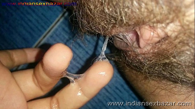 बेहोश करके आंटी की चूत और गांड को चोदा हिंदी सेक्स स्टोरी इंडियन (1)