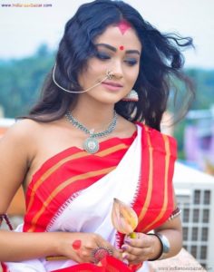 भाभी की पहली सुहागरात की चुदाई के बाद के फोटो Indian Bhabhi Just After Suhagraat Bhabhi XXX Pic (8)