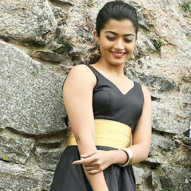 South Indian Actress Porn Rashmika Mandanna Nude Fucking XXX Naked Ass Pussy Boobs Pic (9)