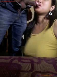 लड़की के मुँह मे लुंड की फोटो जवान बहन अपने सगे भाई का मोटा लंड मुंह में लेकर चूसते हुए XXX (24)