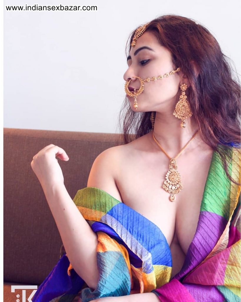 Half Nude Newly Married Indian Bride XXX HD Porn Pic Collection 14