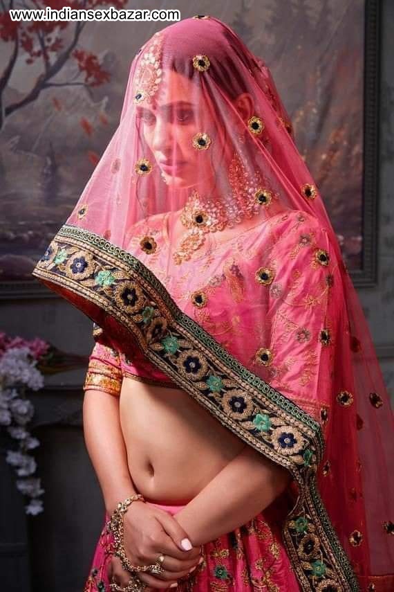 Half Nude Newly Married Indian Bride XXX HD Porn Pic Collection 20