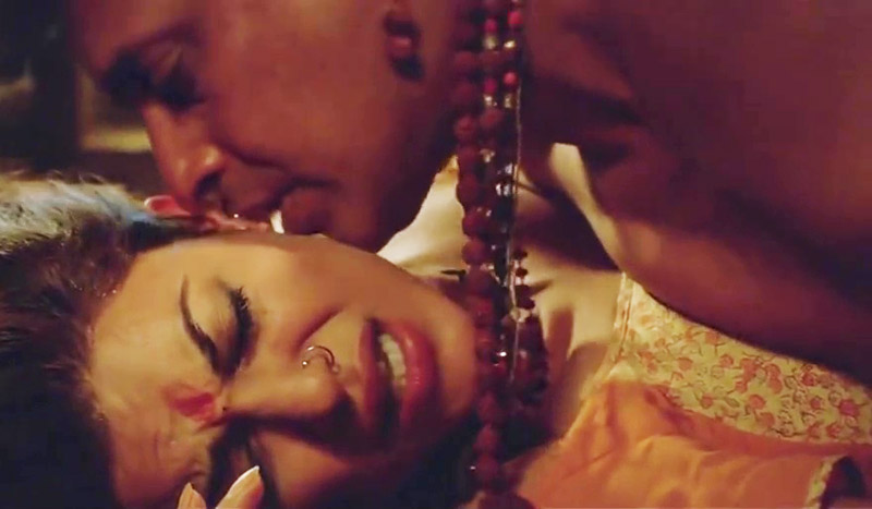 Mithun Chakraborty Doing Forced Sex Of Susmita Sen Indian Porn Video In Bollywood Chingari Hindi B Grade Movie Mithun Chakraborty Fucking Susmita Sen Indian Porn Video Photos (1)