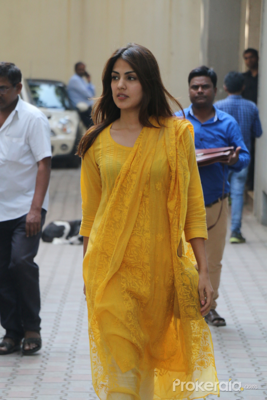 Actress Ria Chakravarthi Nude Photos Nangi Chut Chudai Ki Porn Pic 10