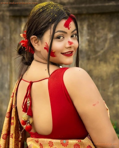 होली पर खुबसूरत भाभी के सेक्सी जिस्म के साथ मस्ती करते हुए देवर Hot Photos Bold Pictures 16