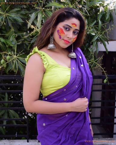 होली पर खुबसूरत भाभी के सेक्सी जिस्म के साथ मस्ती करते हुए देवर Hot Photos Bold Pictures 7