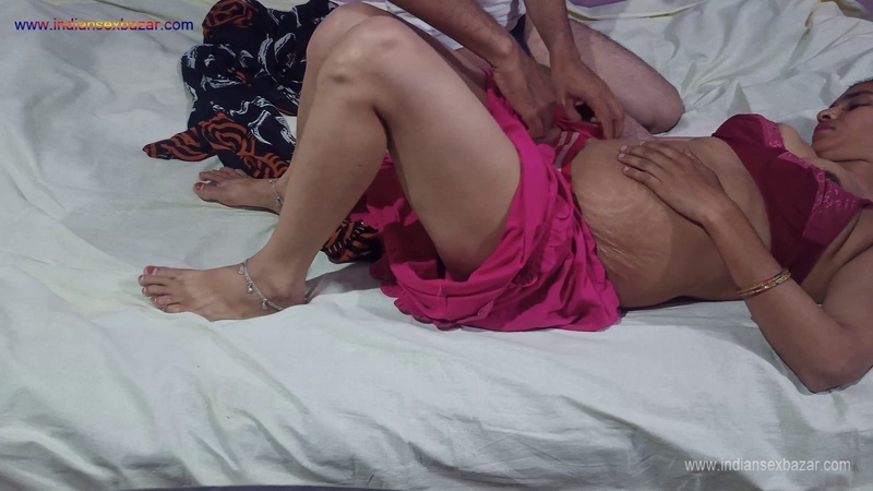 20 Years Old Son Fucked Mature Mother Indian Porn Video And XXX Photo Gallery Mom Having Sex With Son Old And Young Fucking Movies 3