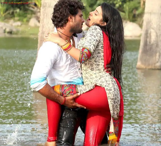 Khesari Lal Yadav Fucking Akshara Singh Nangi Akshara Singh Ki Chudai Ki Porn Pic XXX Photos (2)
