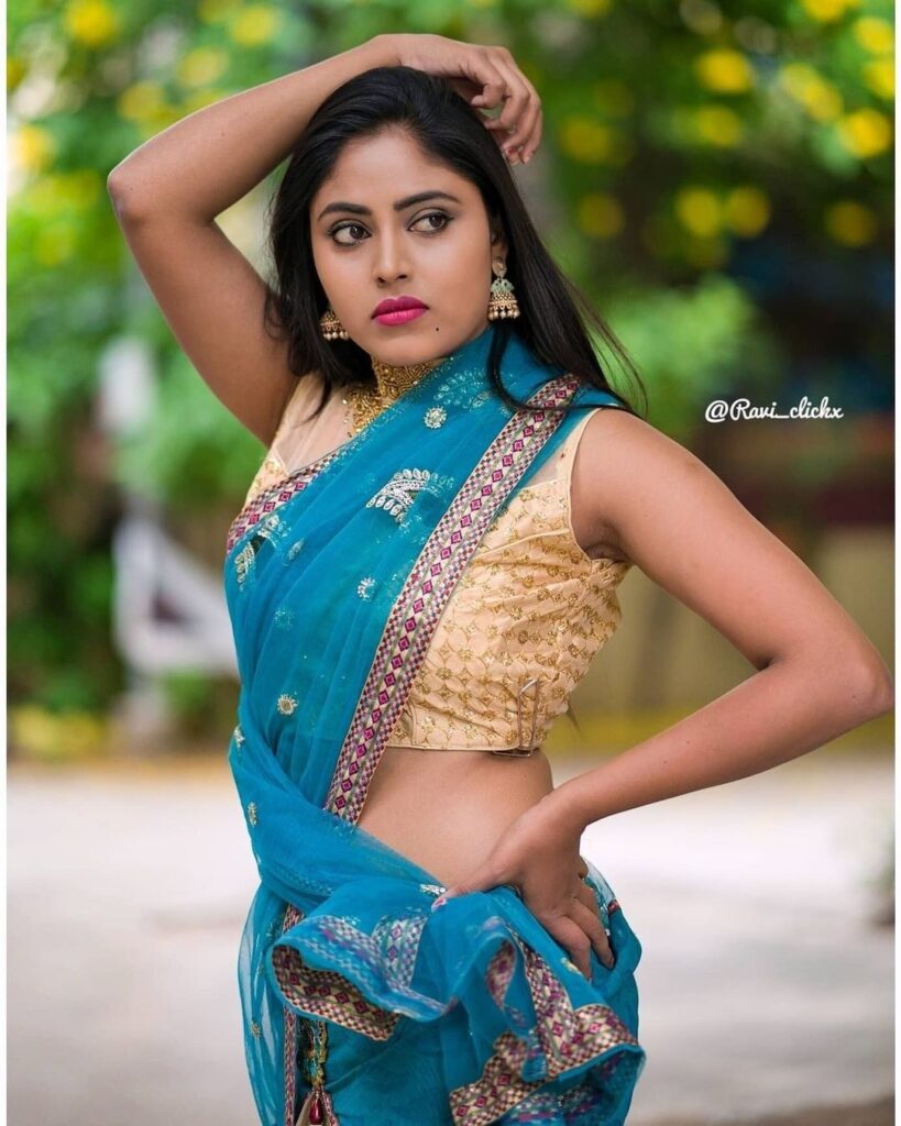 Sexy and Hot Indian Girl In Blue Color Cotton Saree and Cut Sleeves Blouses or Sleeveless Blouse (2)