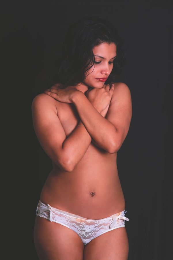 Malayalam-Model-Resmi-R-Nair-Sensual-Nude-Photos-XXX-Porn-Pic-Gallery-24