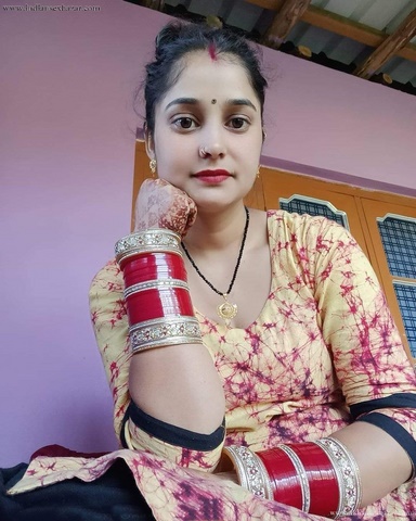 नींद-की-गोली-खिलाकर-बेहोश-सास-को-एक्स-बॉयफ्रेंड-से-चुदवाया-XXX-हिंदी-थ्रीसम-सेक्स-कहानी-5