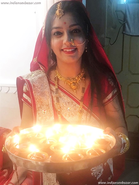 दीपावली-से-पहले-सेक्सी-भाभी-की-गांड-और-बुर-में-लौड़ा-पेल-डाला-भाभी-देवर-हिंदी-सेक्स-कहानी-1