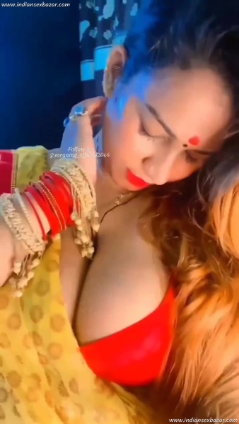 Big-Bouncing-Boobs-Of-Sexy-Indian-Girls-Hot-Breast-Photos-and-HD-Videos-5