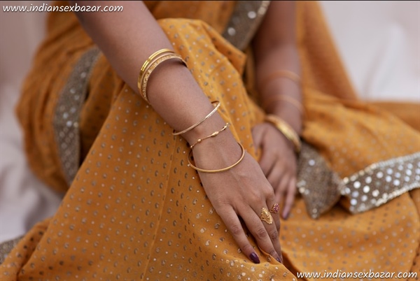 Steamy Indian Amateur Porn Cams to Check Out These Days! Free-Steamy-Indian-Beautiful-Amateur-Porn-Cams-to-Check-Out-These-Days-Online-Indian-Sex-Bazar-Dot-Com-2