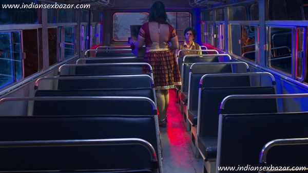 Bhojpuri-Acterss-Rani-Chatterjee-Sex-in-Bus-Mastram-Web-Series-Cock-Riding-Fucking-Video-XXX-Pic-2
