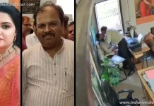 शिक्षिका से मुखमैथुन करवाया सरकारी स्कूल के प्रिंसिपल ने अश्लील वीडियो सरकारी स्कूल के प्रिंसिपल ने शिक्षिका से करवाया मुखमैथुन (2)
